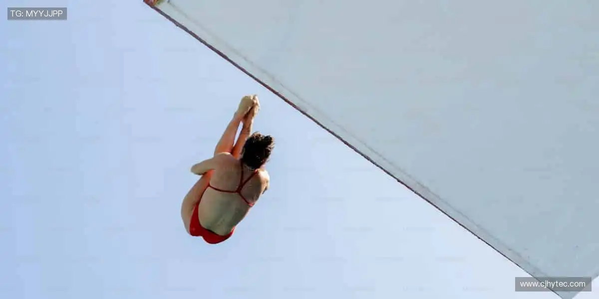 💻多屏同看，实时弹幕互动！锁定【直播平台】，精彩永不掉线📱